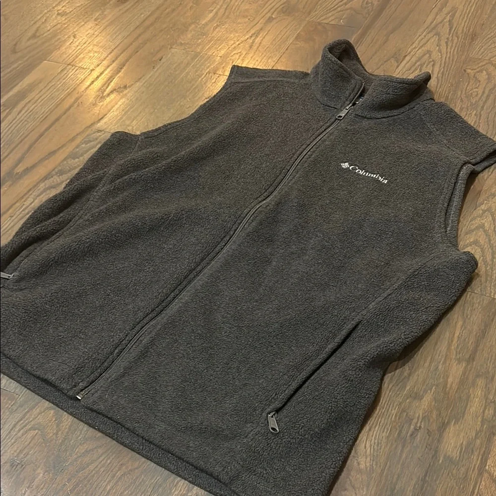 Columbia Charcoal Gray Men’s Fleece Vest - Size Large - Picture 5 of 7